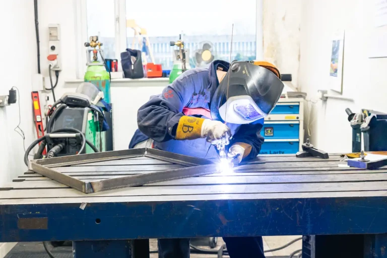 Field international 29